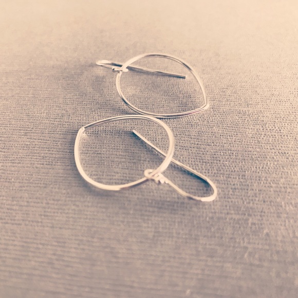 COPY - Sterling Silver petal Earrings - Picture 4 of 8